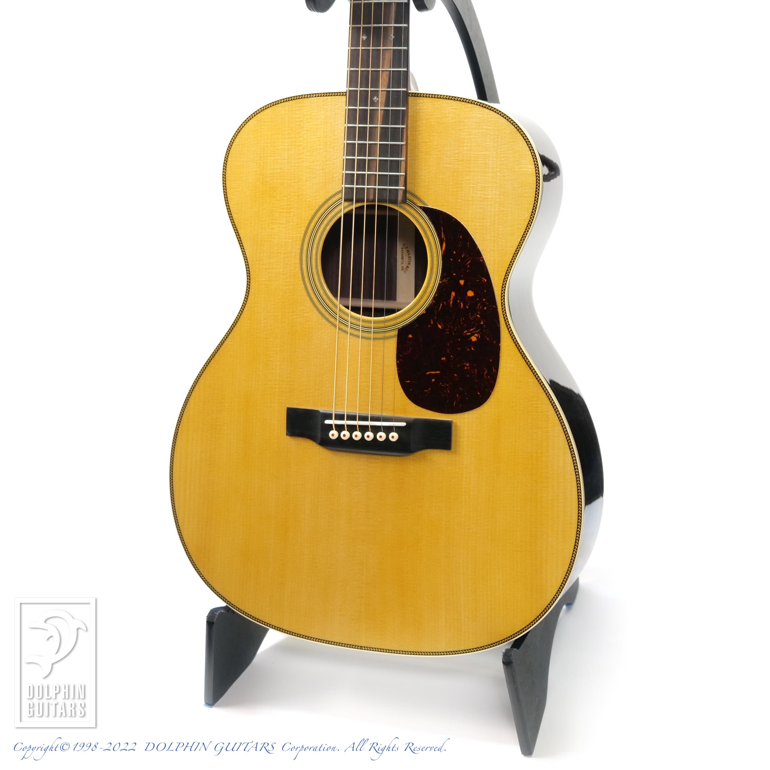 C.F.Martin 000-28 Standard|ドルフィンギターズ