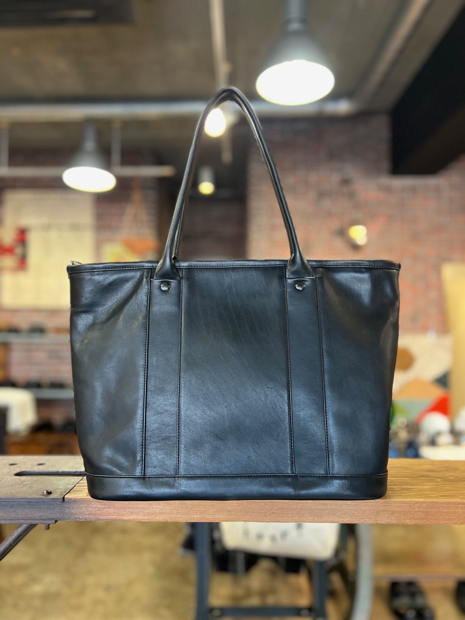 MOTOのレザートートバッグ。｜doo-bop 塚本邦雄(Tsukamoto Kunio