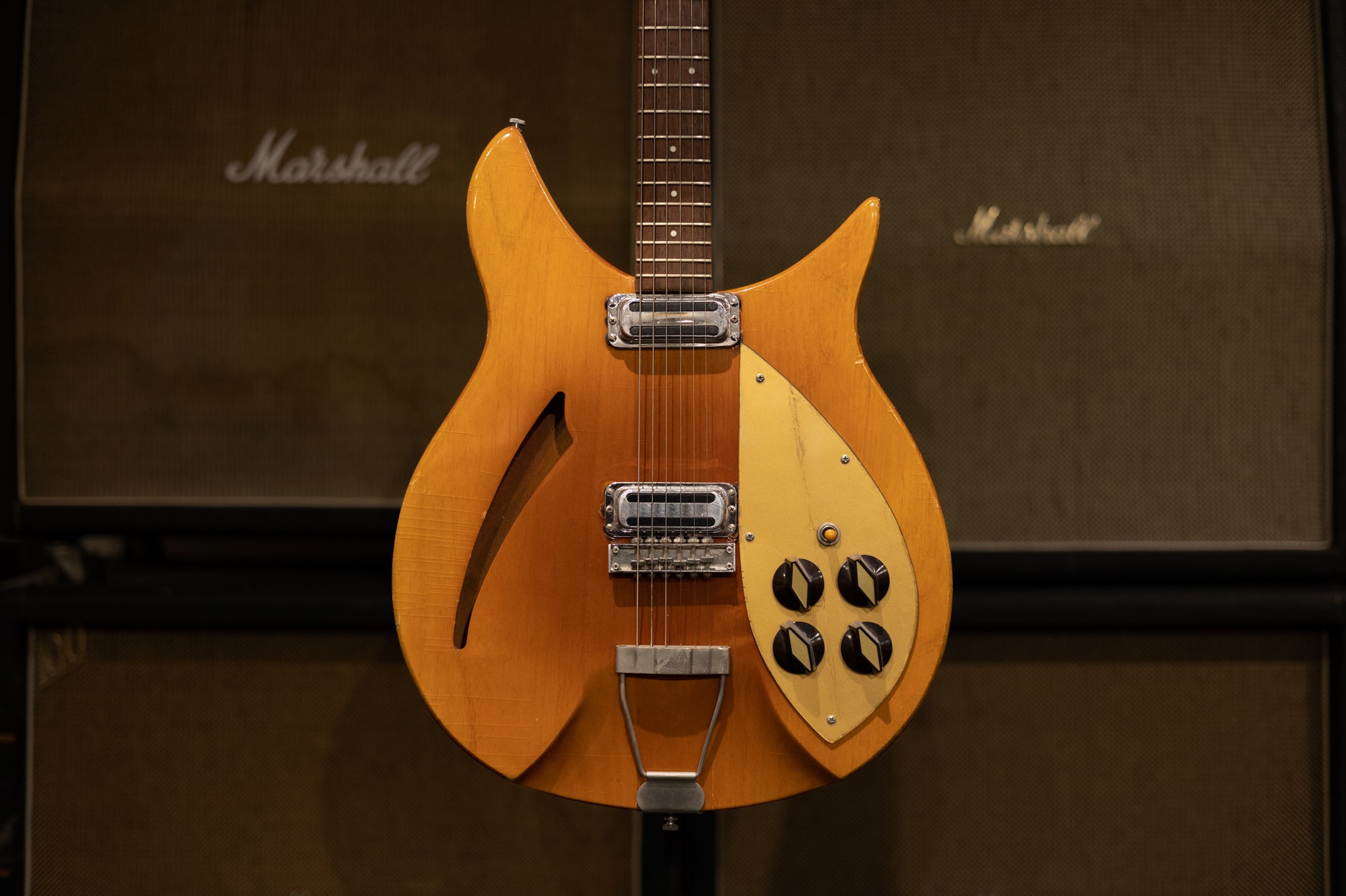 1958 Rickenbacker 330- Reverse Fireglo – Dave's Guitar Shop