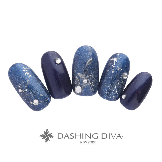 シックなクリスマスカラーはフラッシュパウダーで個性的に （K11-CP1