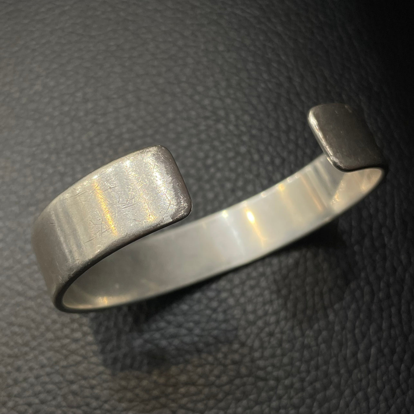 ゴローズ goro's 平打ちローズブレス(S)※雰囲気抜群 – DELTAone