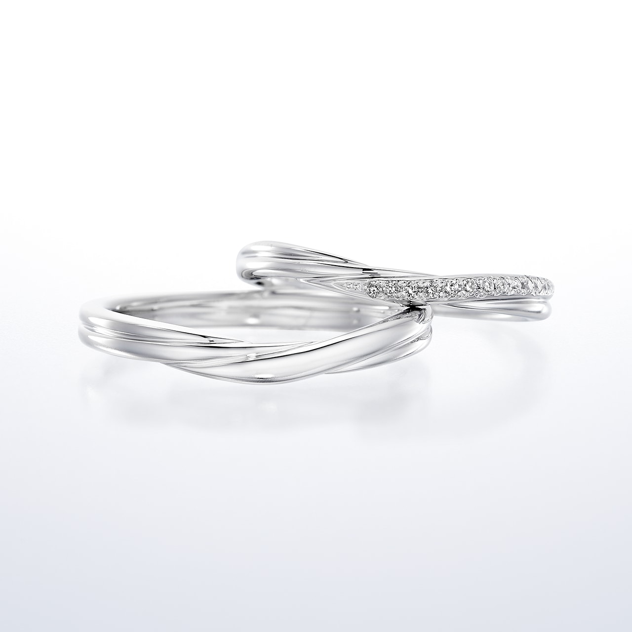 結婚指輪「Plumage Cherish」｜銀座ダイヤモンドシライシ