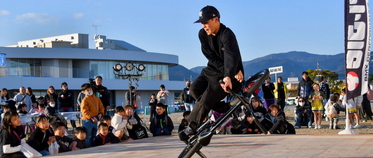 dig-it bmx megastore / TOPページ