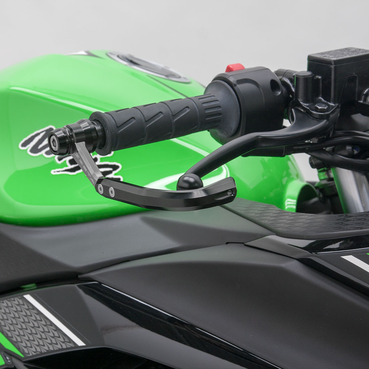 ZETA RACING レバーガード| Dirtbikeplus (ダートバイクプラス)