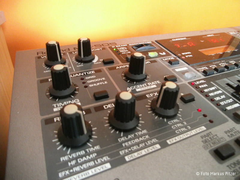 Roland MC-505 Groovebox is the successor groovebox of the Roland