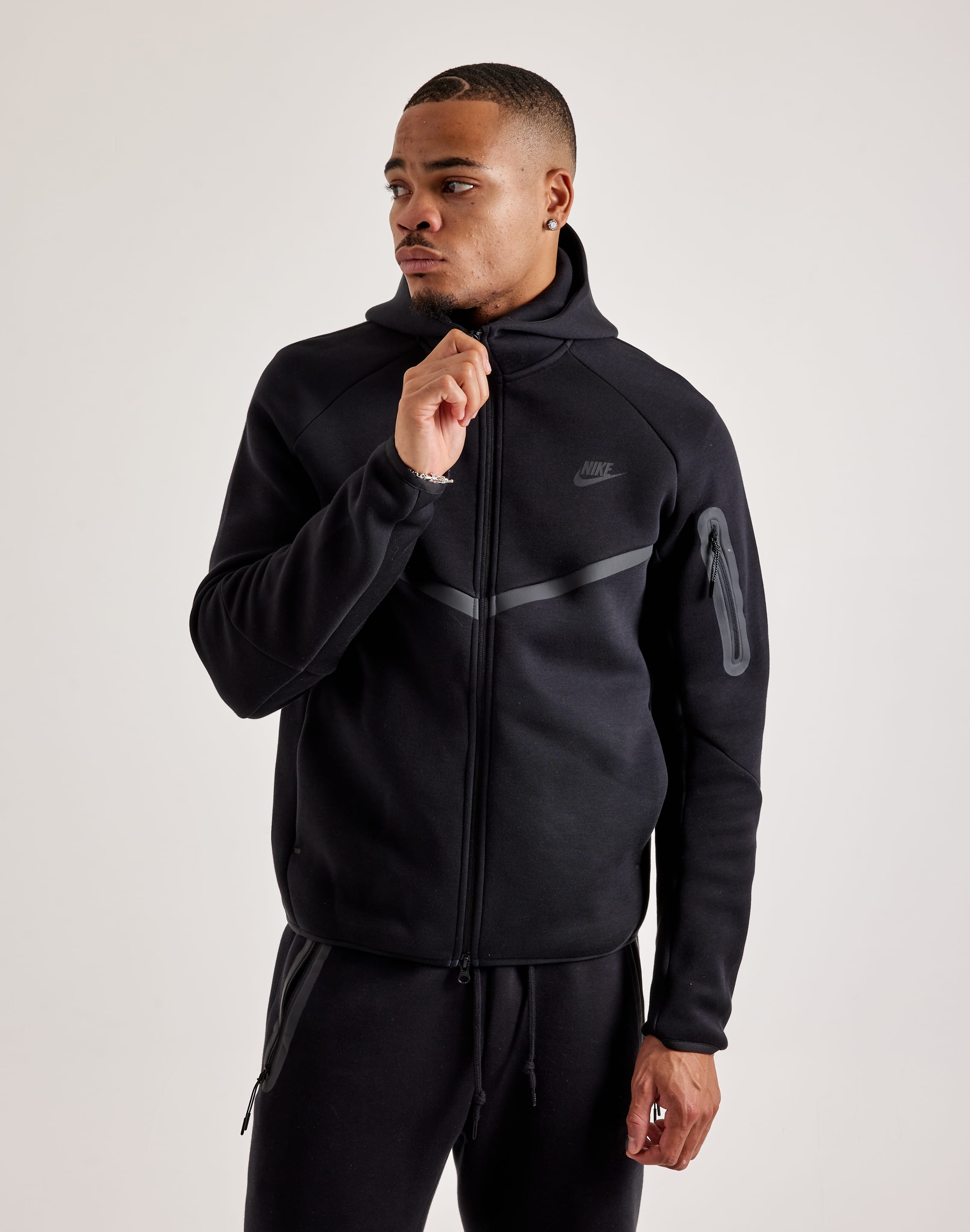 Nike Tech Fleece Windrunner Full-Zip Hoodie – DTLR