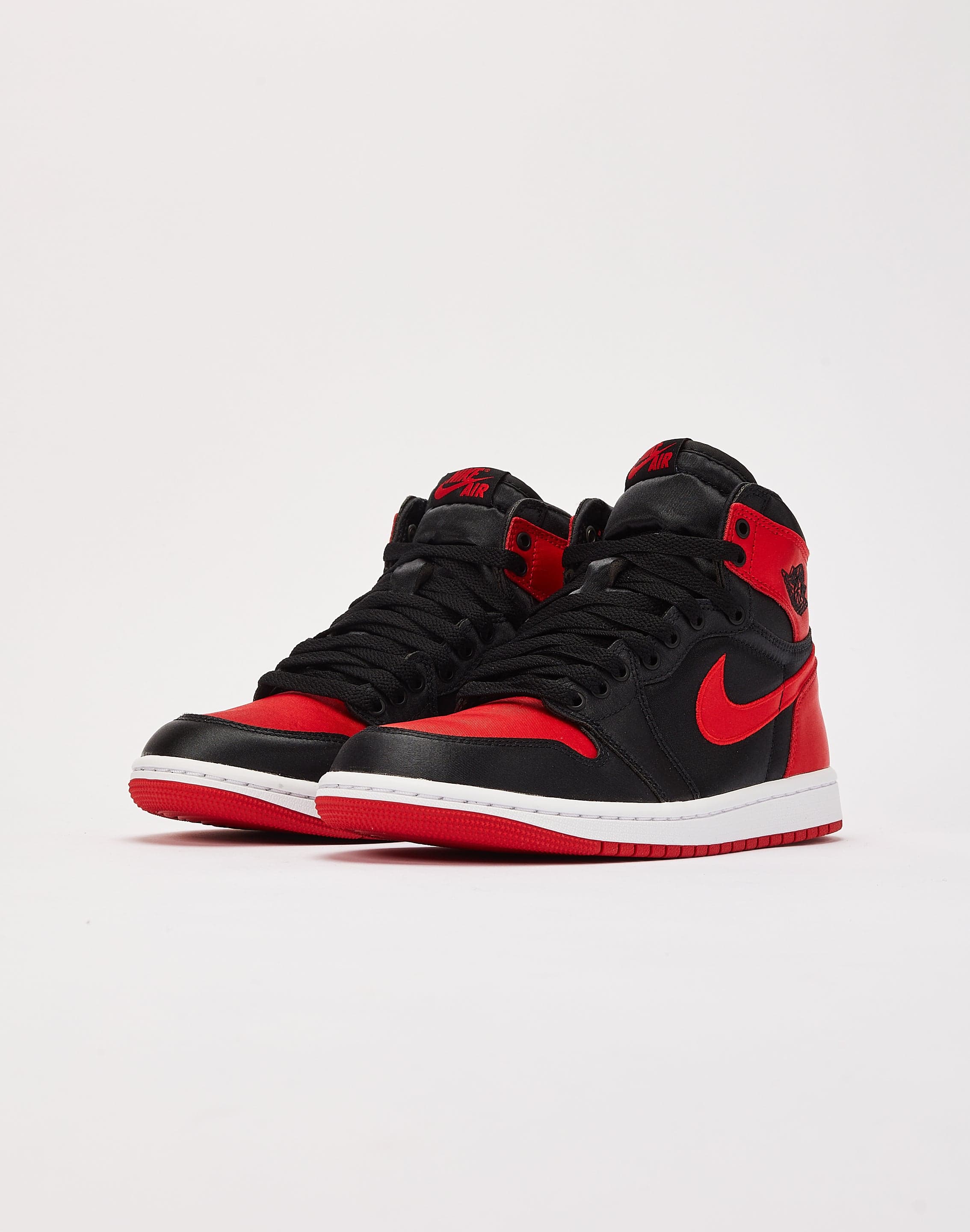 Jordan Air Jordan 1 Retro High OG 'Satin Bred' – DTLR