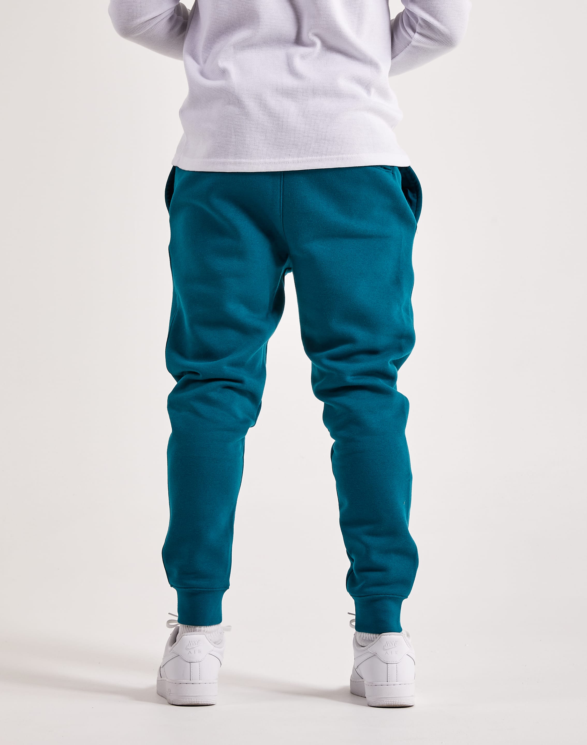 Nike Club Fleece Joggers – DTLR