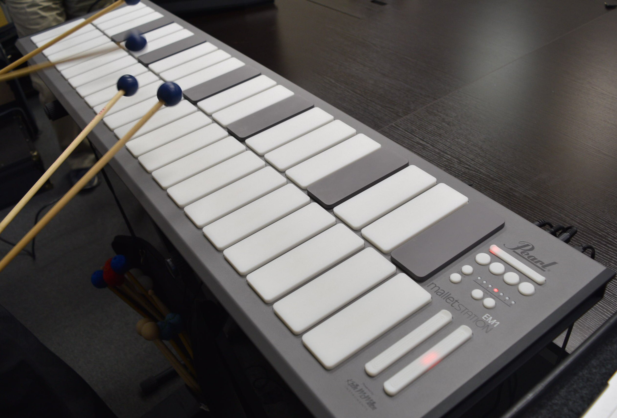 USBバスパワーで動く15万円のマレットキーボードコントローラ