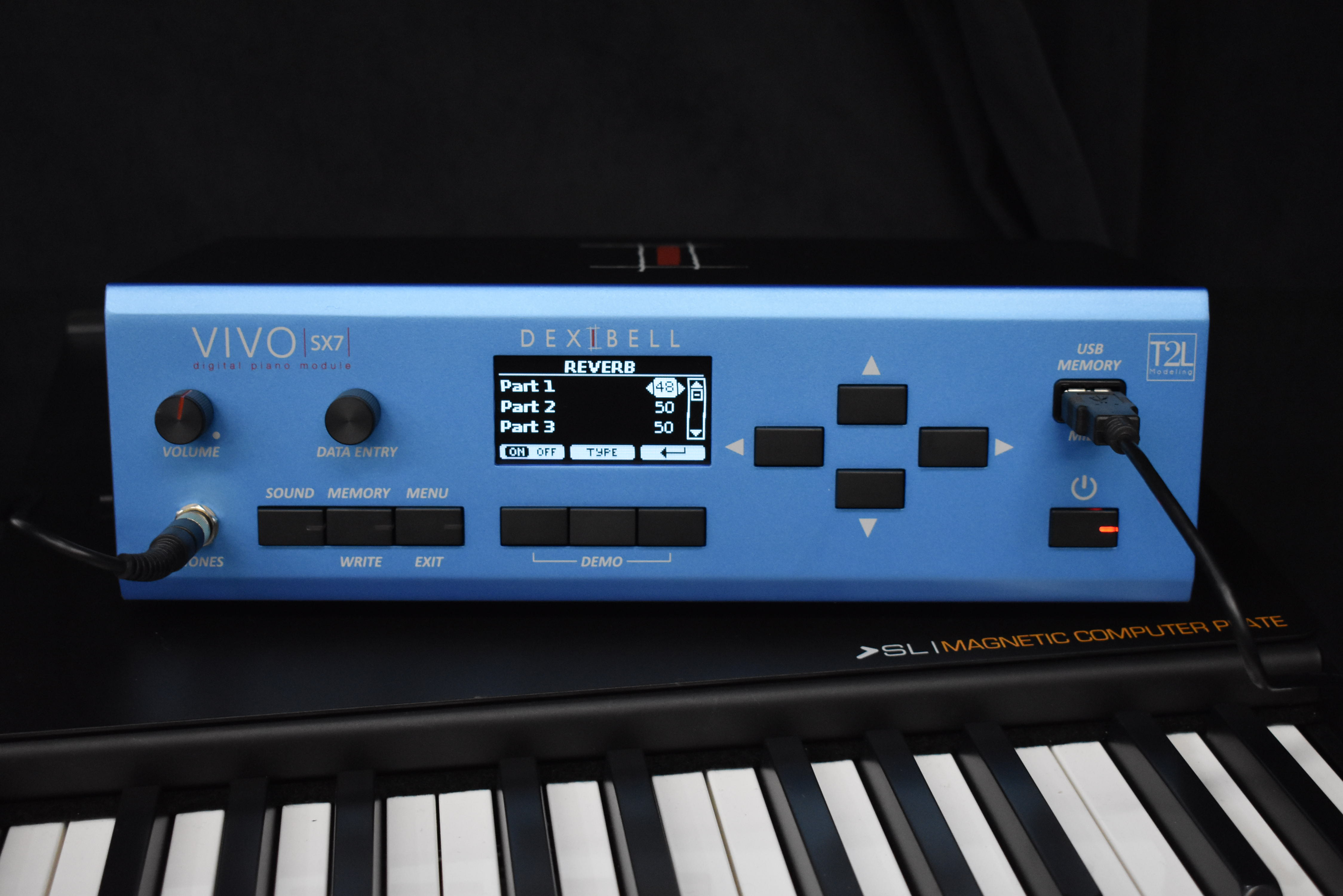 元Roland社員たちで立ち上げた伊Dexibellの最高峰のステージピアノ