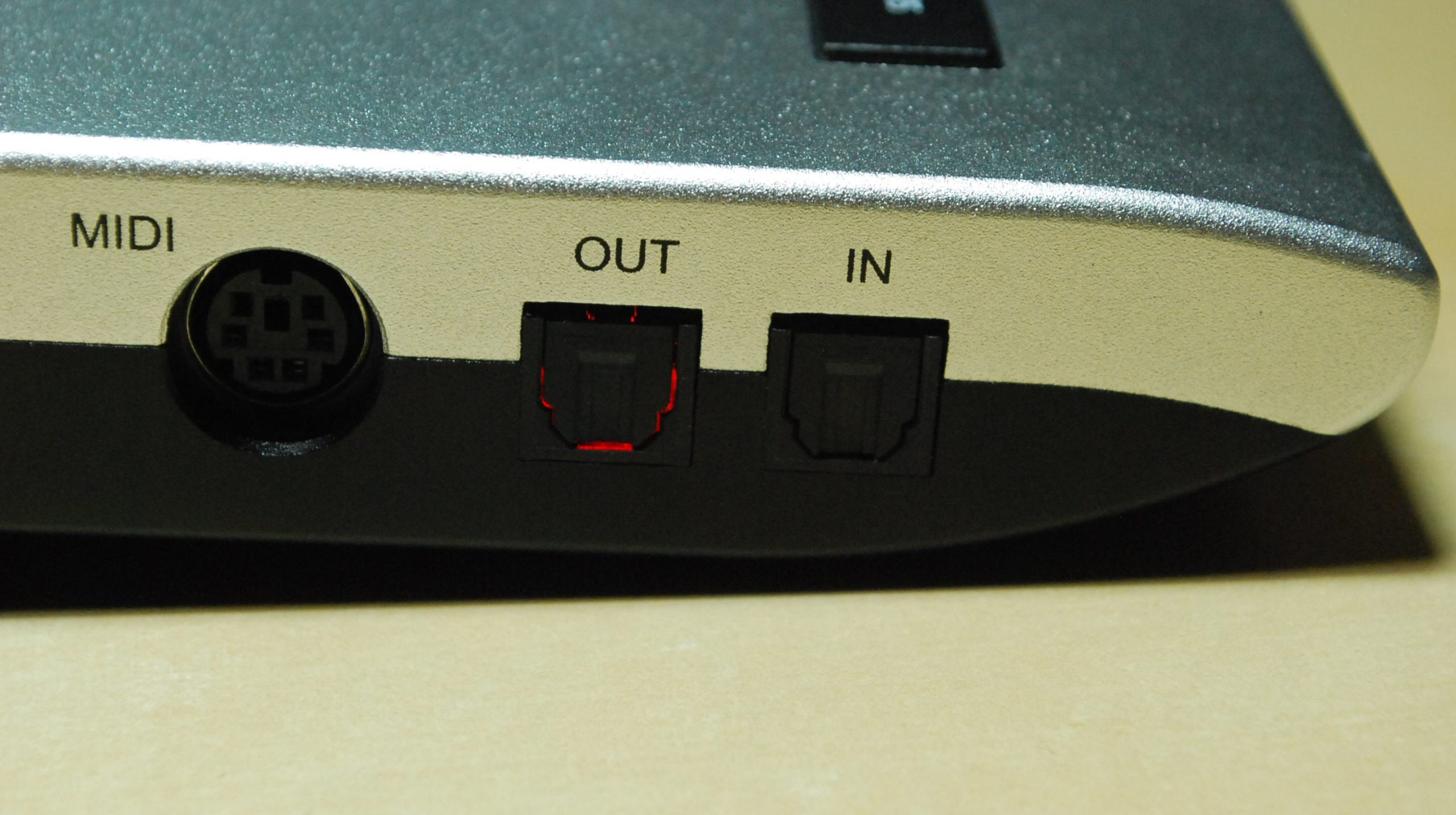 ワンランク上のオーディオインターフェイス、Babyface Pro FSはDTM環境