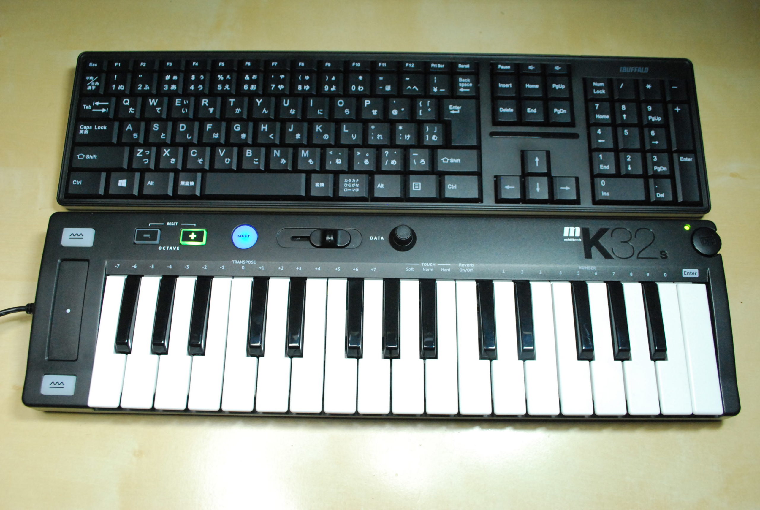 ドイツの老舗メーカー、Miditechが日本上陸。GM音源内蔵で電池でも動作