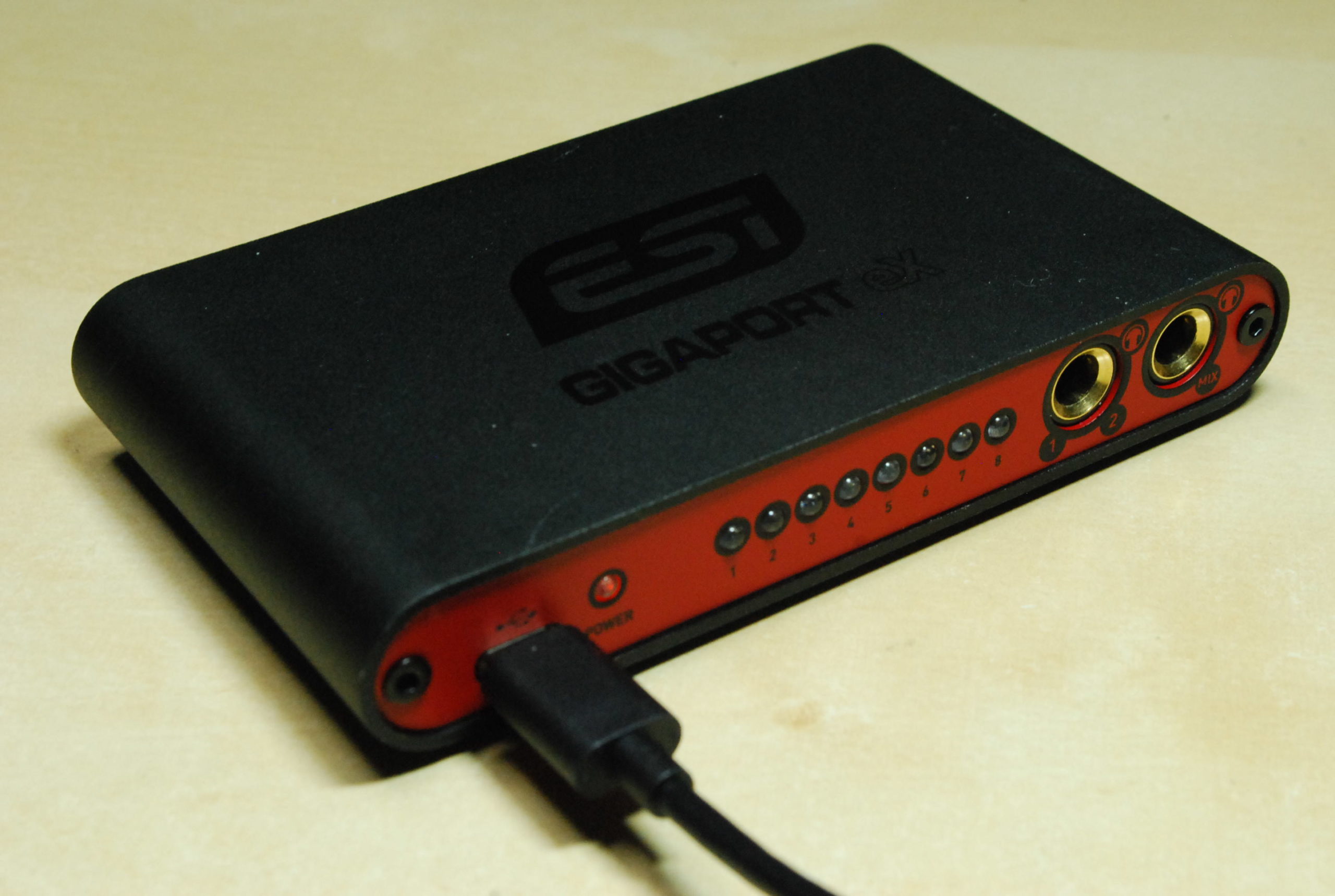 手のひらに乗る小さく高性能なUSB Type-Cオーディオインターフェイス