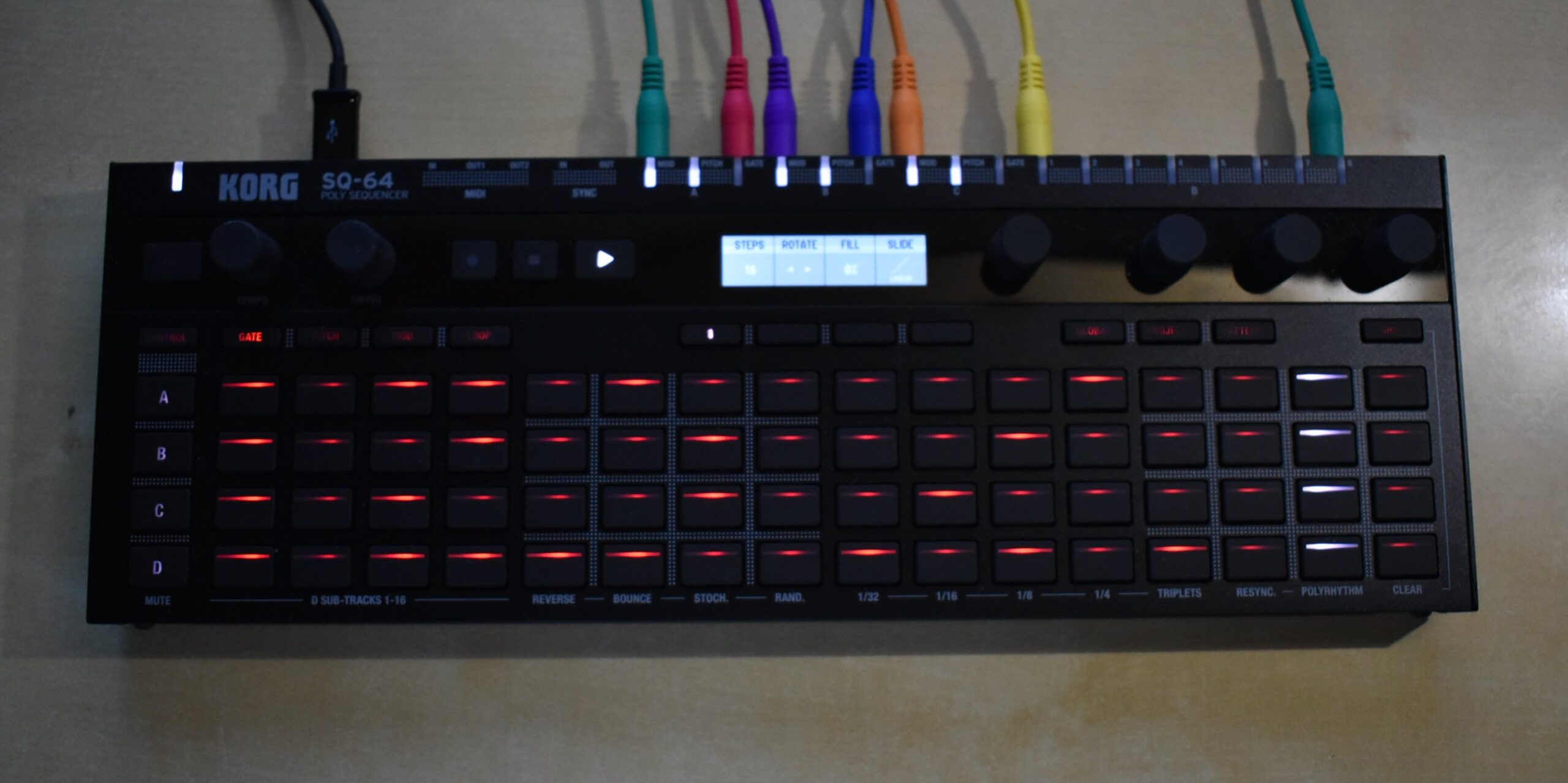 CV/GATE、MIDI、SYNC、USB-MIDI、Hz/V、V/OCTでもOK。万能すぎる最新鋭