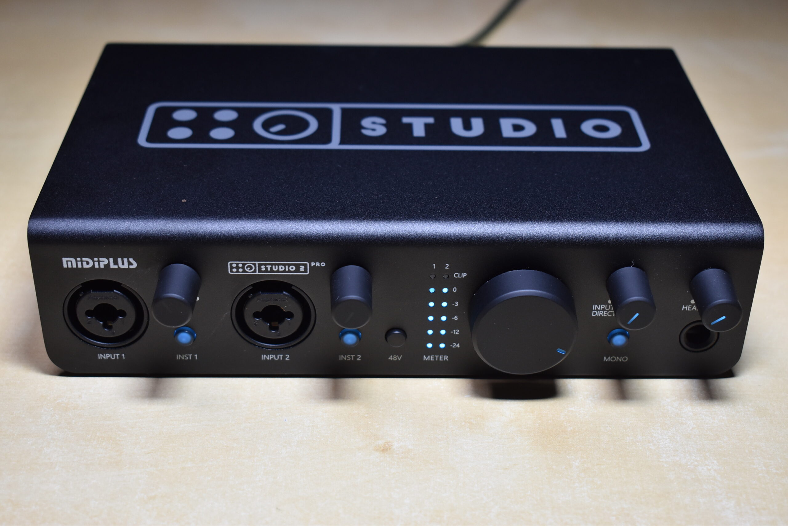 MiDiPLUSが再上陸、真空管搭載オーディオインターフェイスSTUDIO VALVE