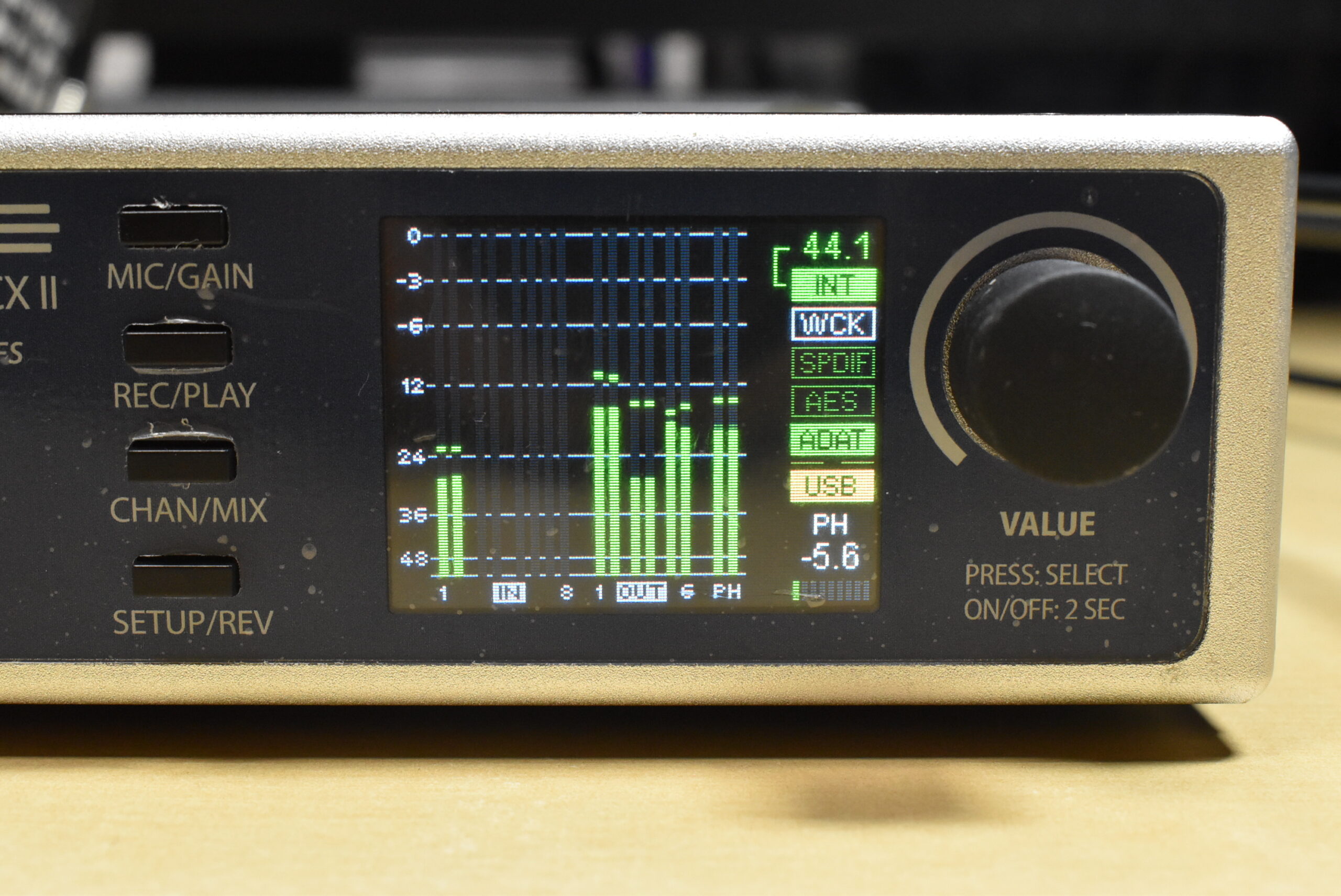 なぜ新発売のRME Fireface UCX IIは165,000円という価格なのに、人気で