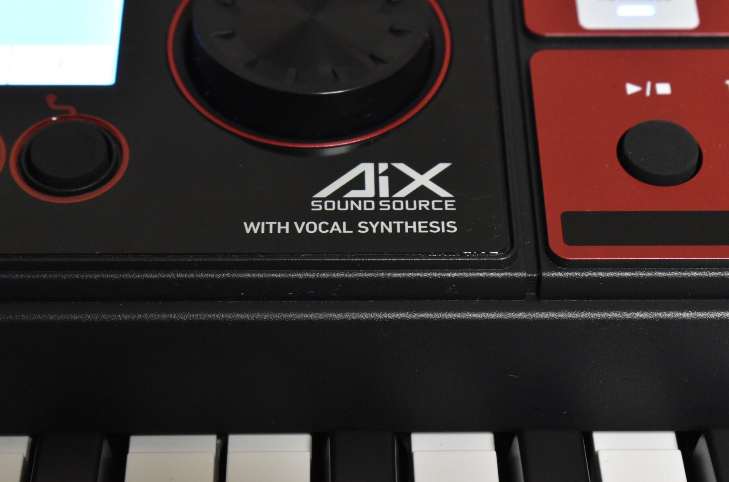 CASIOが歌うシンセサイザ・CT-S1000Vをリリース。和音も歌える新型