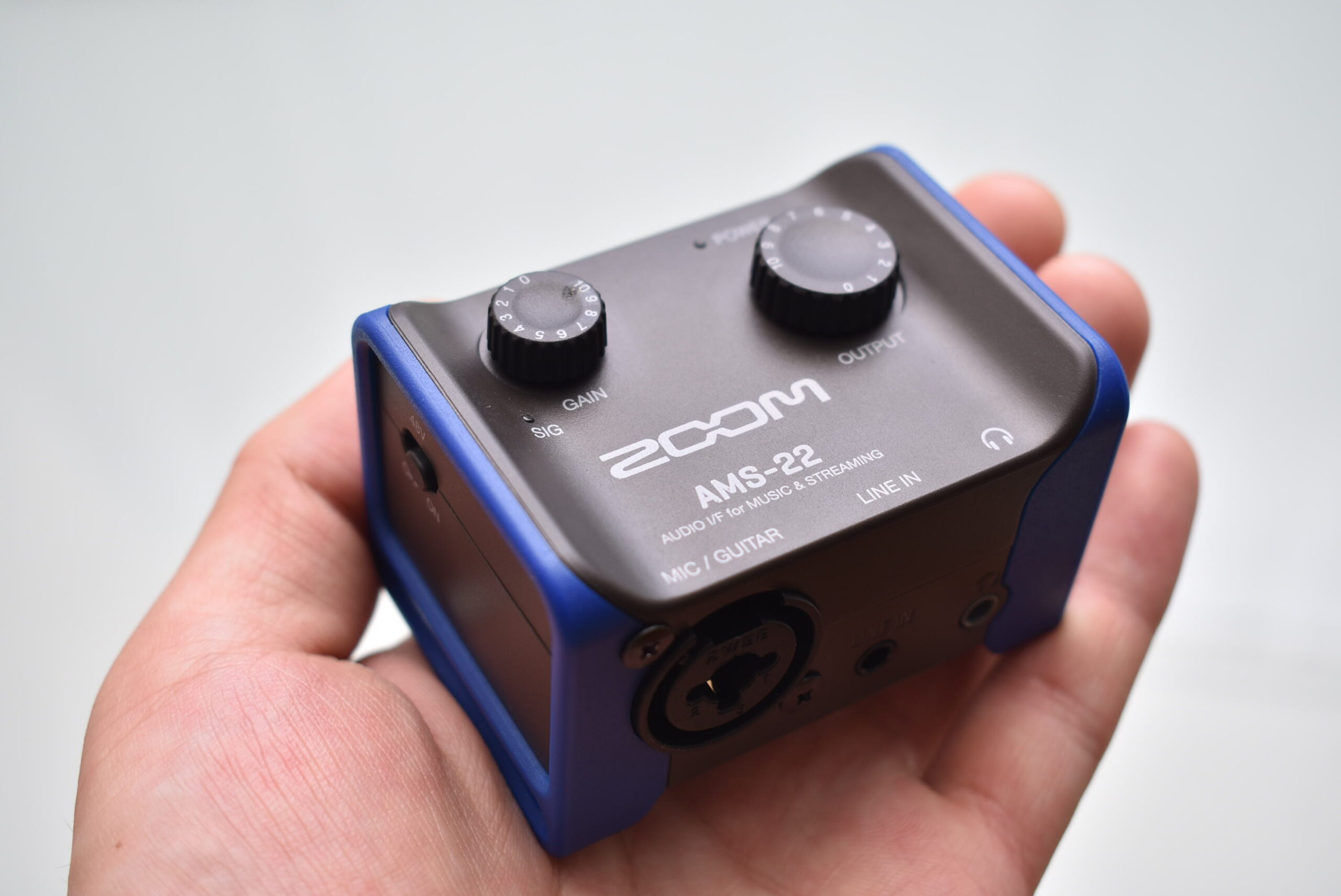 超軽量、コンパクト、ハイコストパフォーマンスのオーディオ