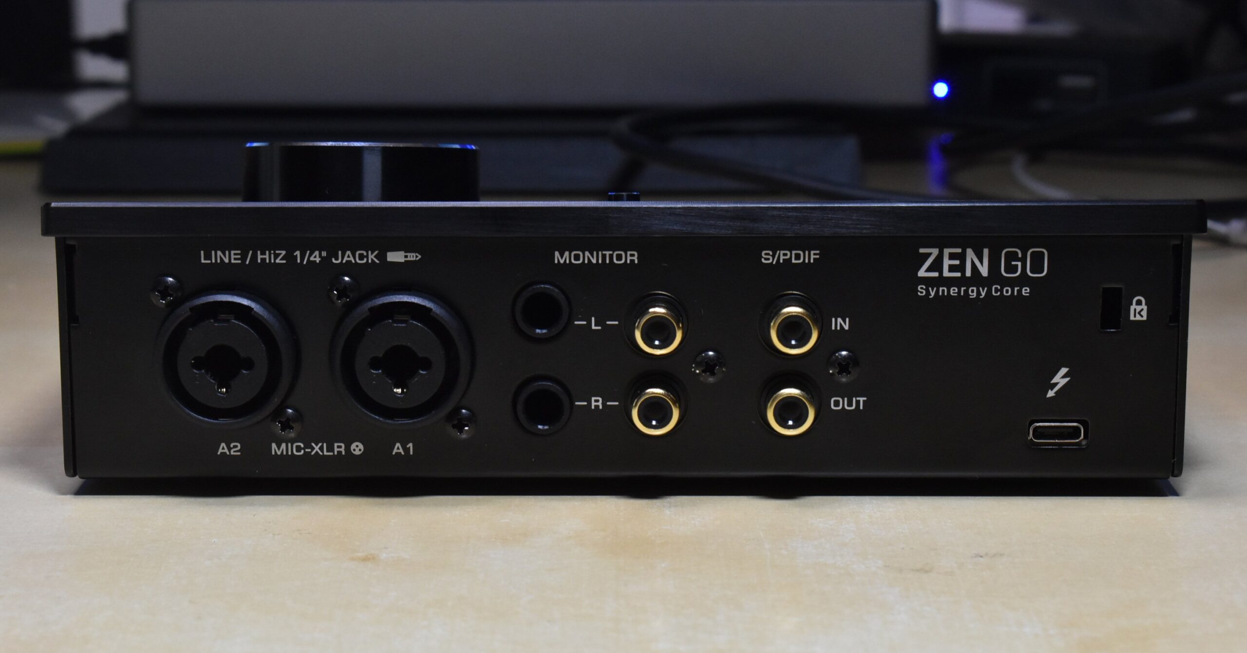 AntelopeからThunderbolt 3版のZen Go Synergy Coreが発売。37種の