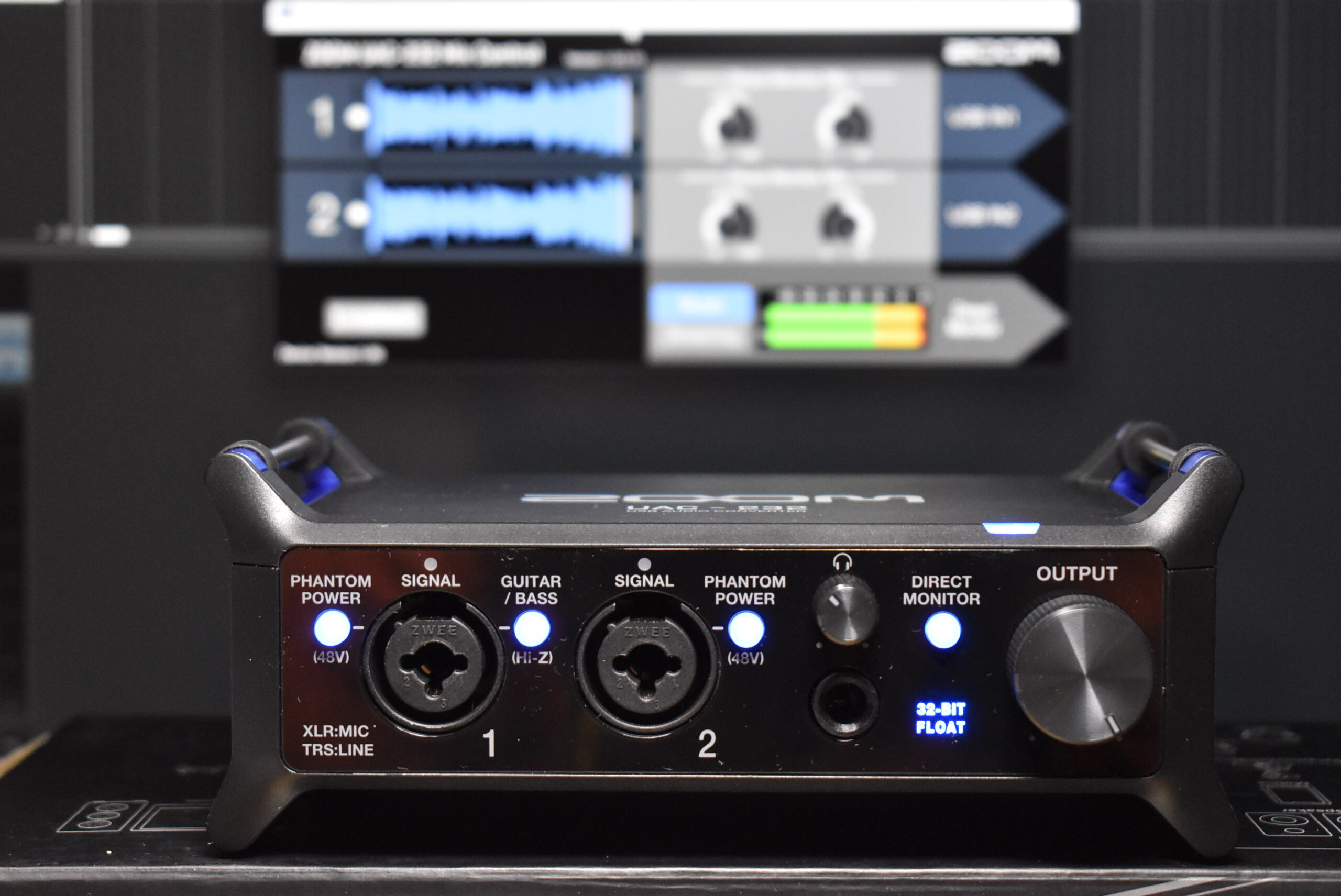 単体機では世界初! 爆音でも絶対音割れしない夢の32bit float