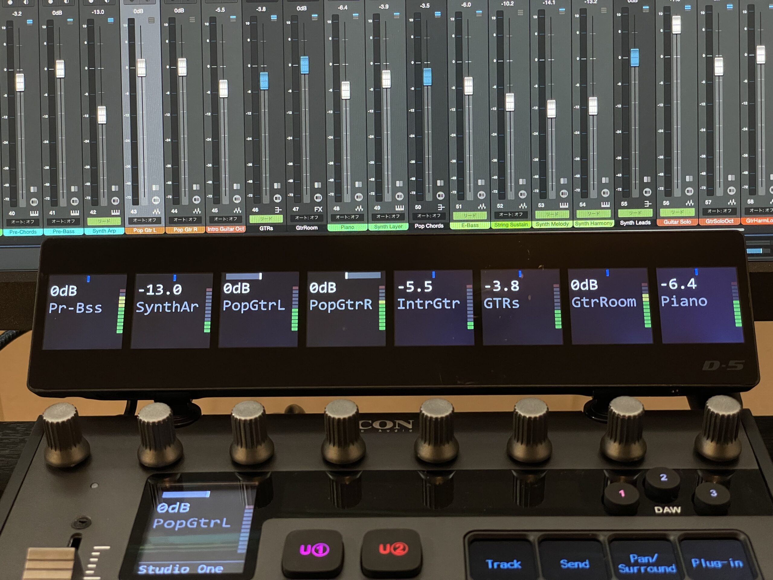 コスパ最強のムービングフェーダー搭載コントローラー、P1-Nano