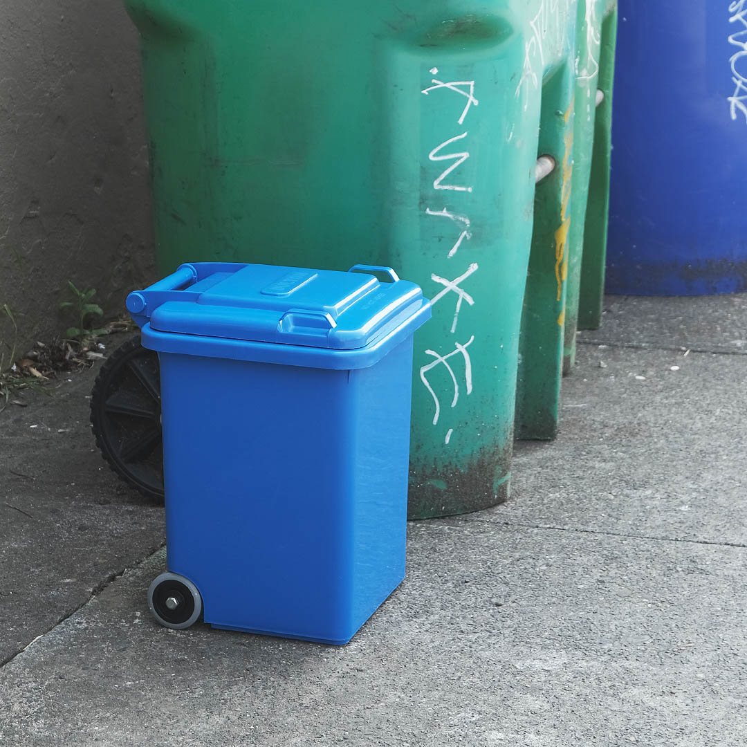 DULTON ONLINE SHOP | PLASTIC TRASH CAN 18L BLUE(18L BLUE): ホーム用品