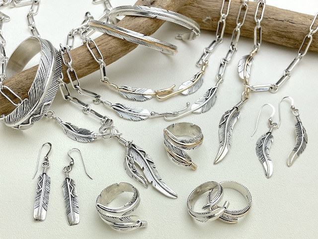 ナバホ 01-0296 ハービ－・メイス作 イーグルフェザー ナロー