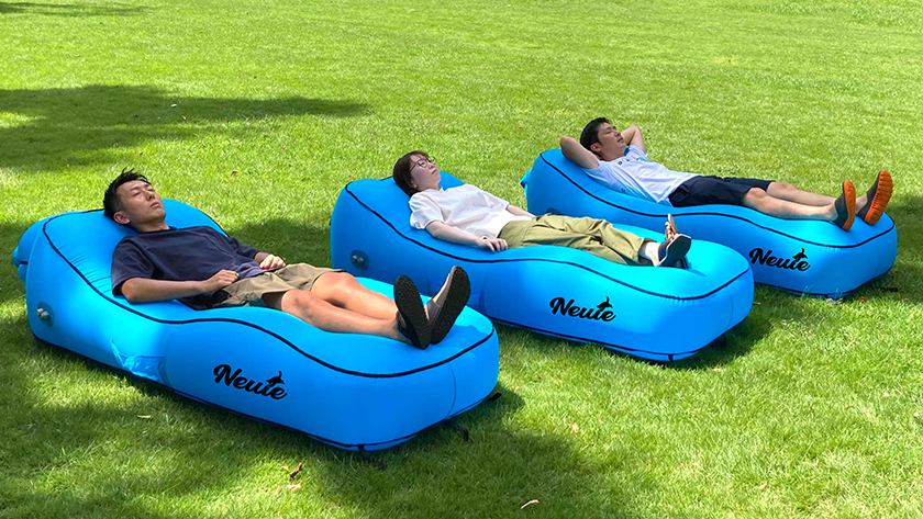 リラックスタイムまで60秒！ スマホ充電までできるニューウィーの