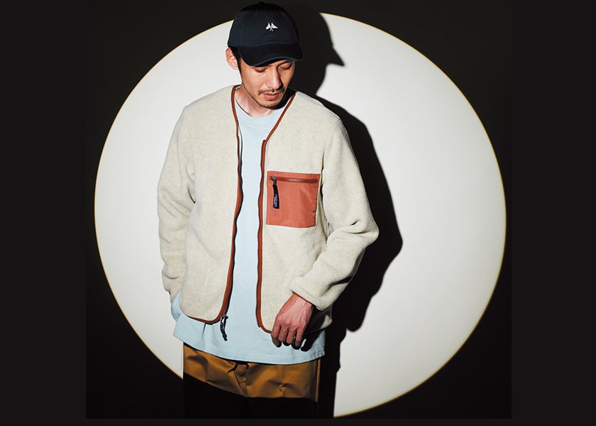 パタゴニア史上初の衿なしカーデが山で街で最もこなれる！｜雑誌Begin