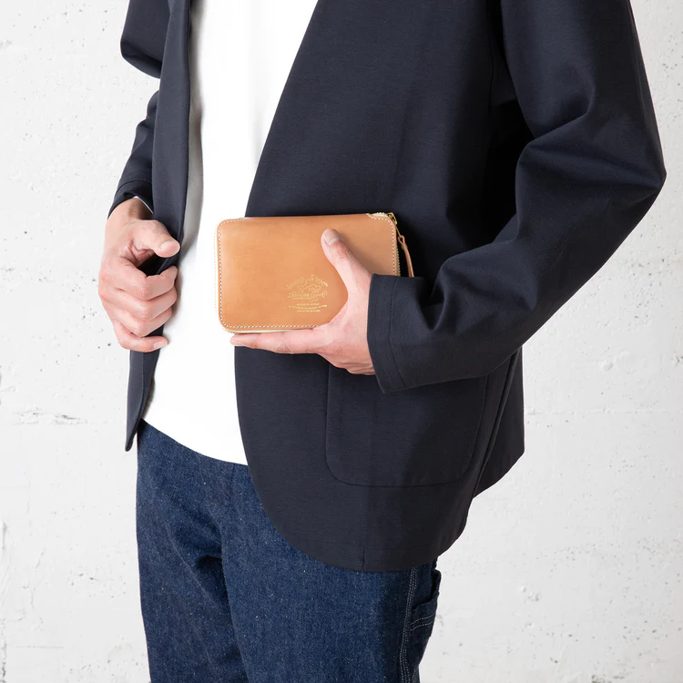 美しい経年変化を約束する】ストイックな職人魂が光るコードバン財布