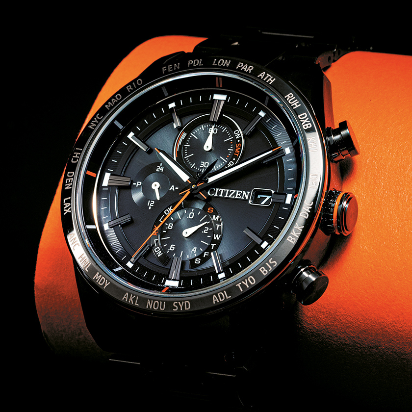 デートにも会議にも着けられる、軽くて傷つかない“黒チタン”にしびれた