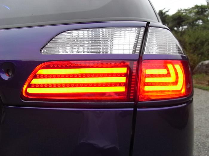 レガシィBH5D LEDテール アクリル加工【加工例】 | カスタム