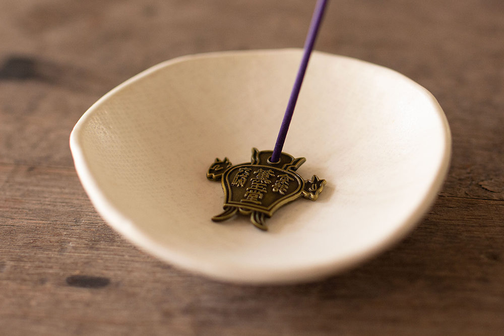 線香 紙箱 / 祇園の舞妓