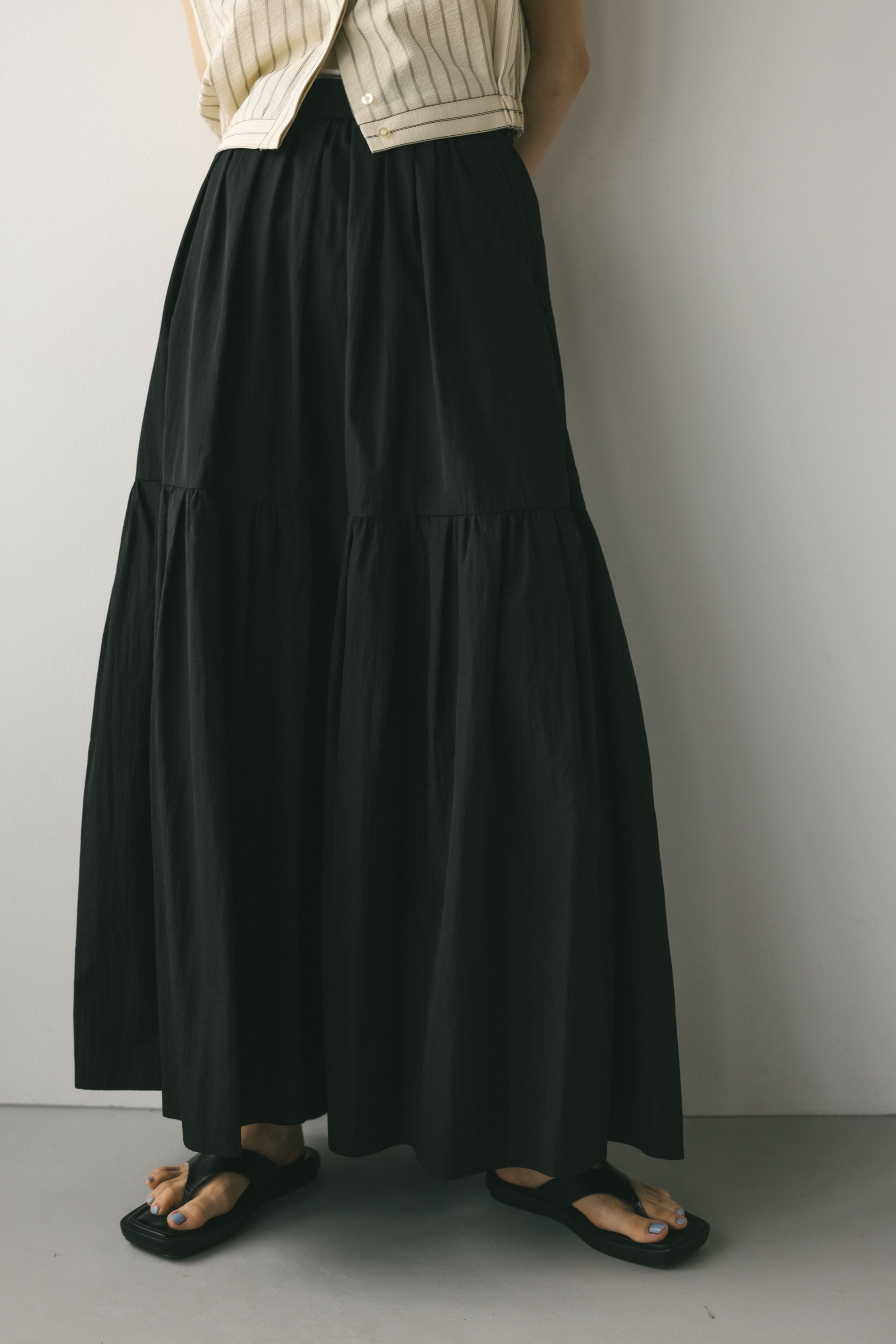 STYLEMIXER | クラッシュナイロンティアードスカート (スカート(ロング