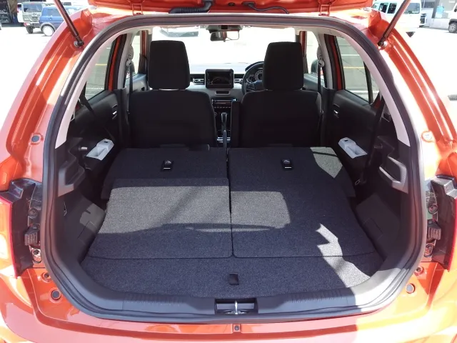 イグニス ハイブリッドMZ スズキ ディーラｰ試乗車は静岡県 松下