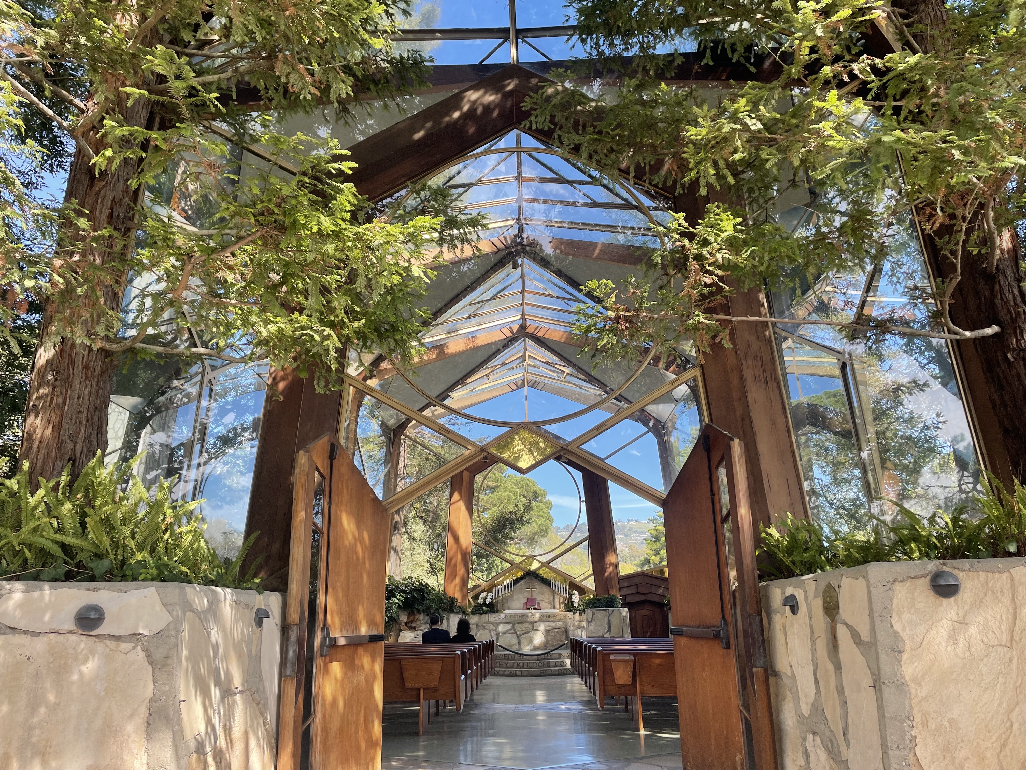 ガラスの教会⛪が大雨により閉鎖・・・😭 | Eco Drive Auto Sales & Repair