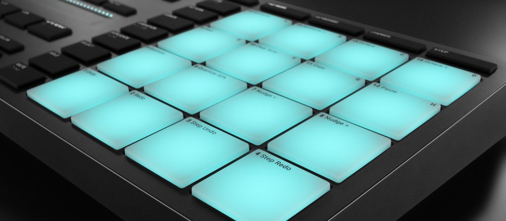 Buy NATIVE INSTRUMENTS Maschine Mikro Mk3 - Drum Machines | Canada