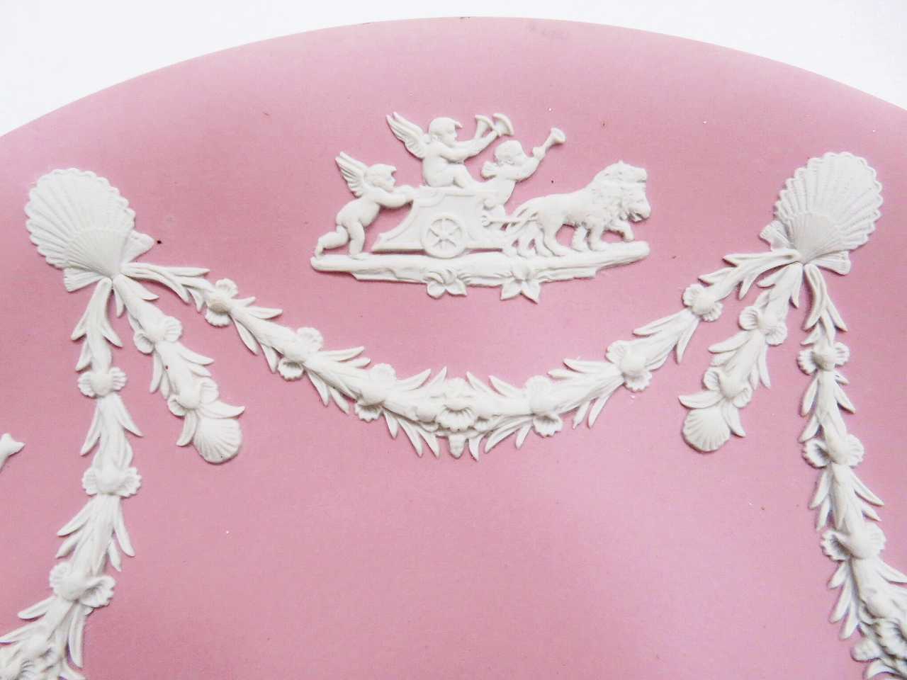 ウェッジウッド ジャスパー ピンクプレート - 薔薇と天使のアンティーク