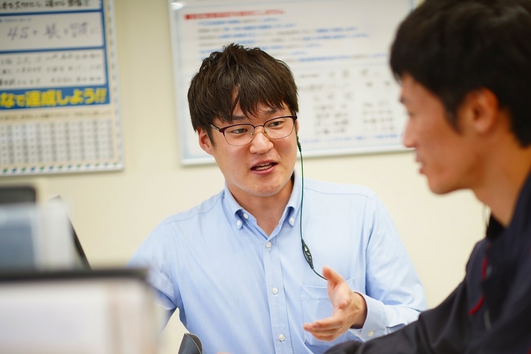 松山・久米窪田店「吉岡健二洋画作品展」 | 愛媛トヨタ自動車株式会社