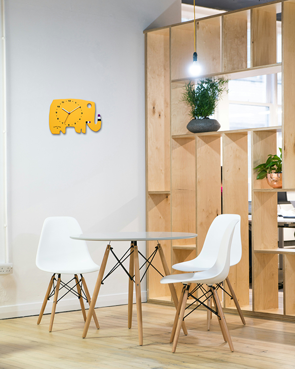 送料無料）【直筆サイン入り】五味太郎 オリジナル時計 「イエローの