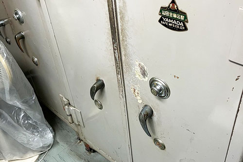 セントリー 耐火金庫 テンキー式 SB5560 57.0kg <車上渡しまで無料