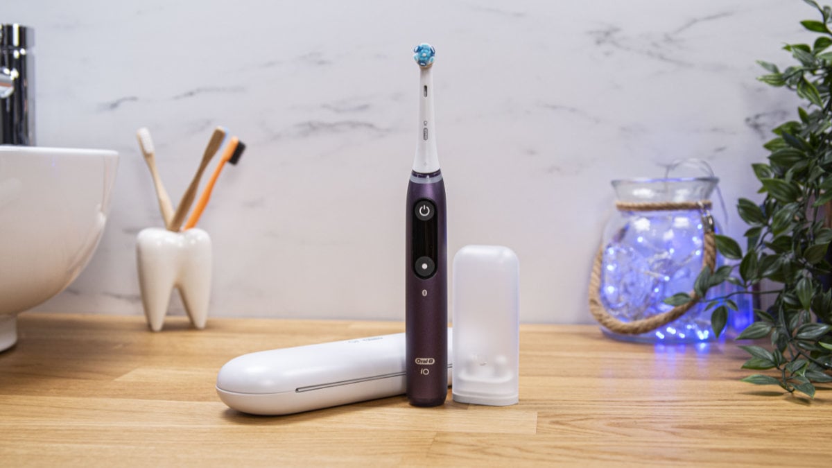 Oral-B iO8 review - Electric Teeth