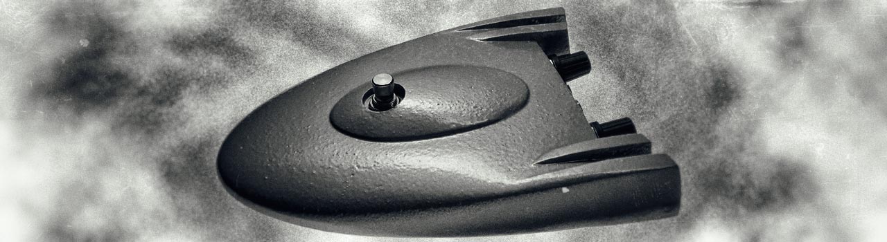 Roger Mayer ロジャー・メイヤー Handbuilt in the UK