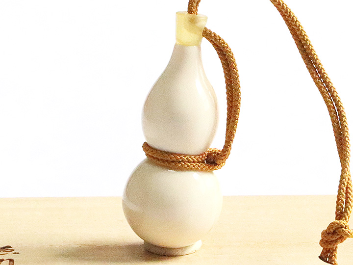 象牙根付 ひょうたん（象牙）A 【岡壱名入り】｜京都の着物和装小物 ゑり正