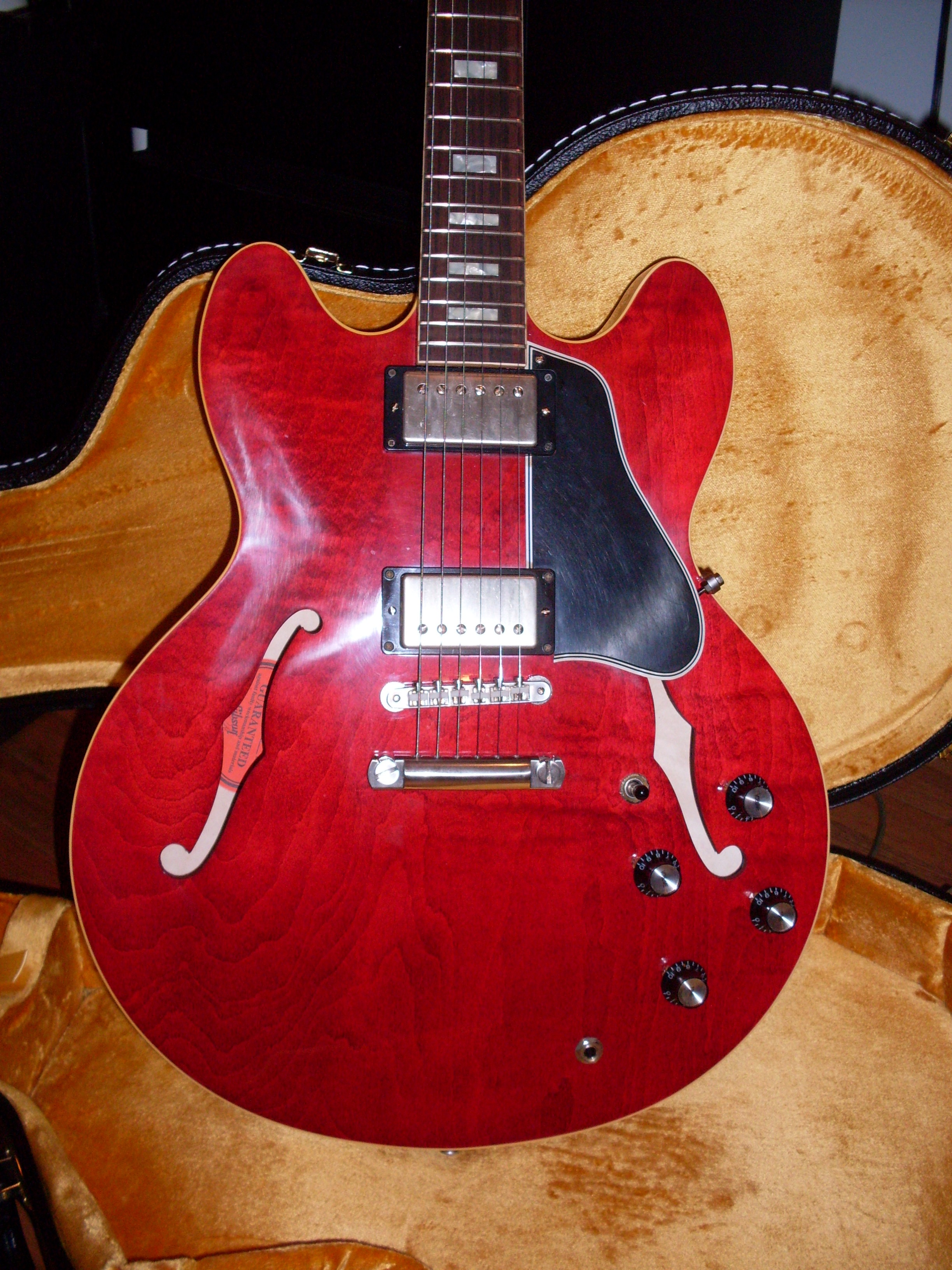 The Gibson ES-335 » Blog Archive » ES-335, 2013 Style