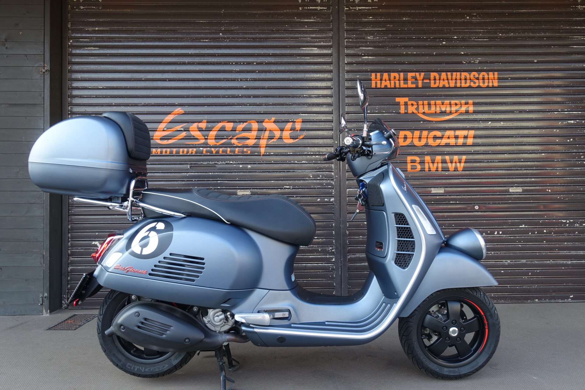 VESPA セイジョルニ エディションⅡ | Escape Bike