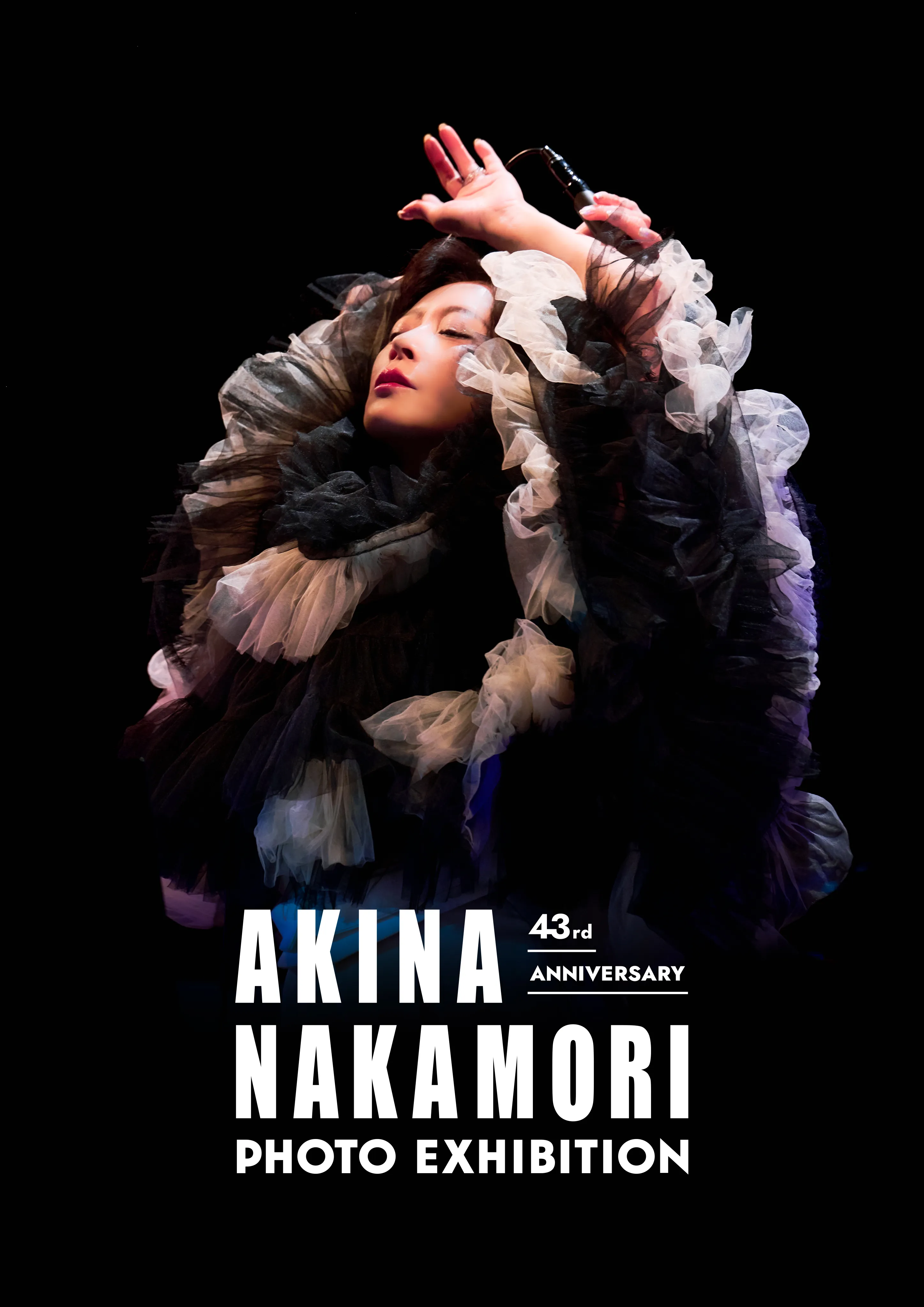 43rd ANNIVERSARY AKINA NAKAMORI PHOTO EXHIBITION