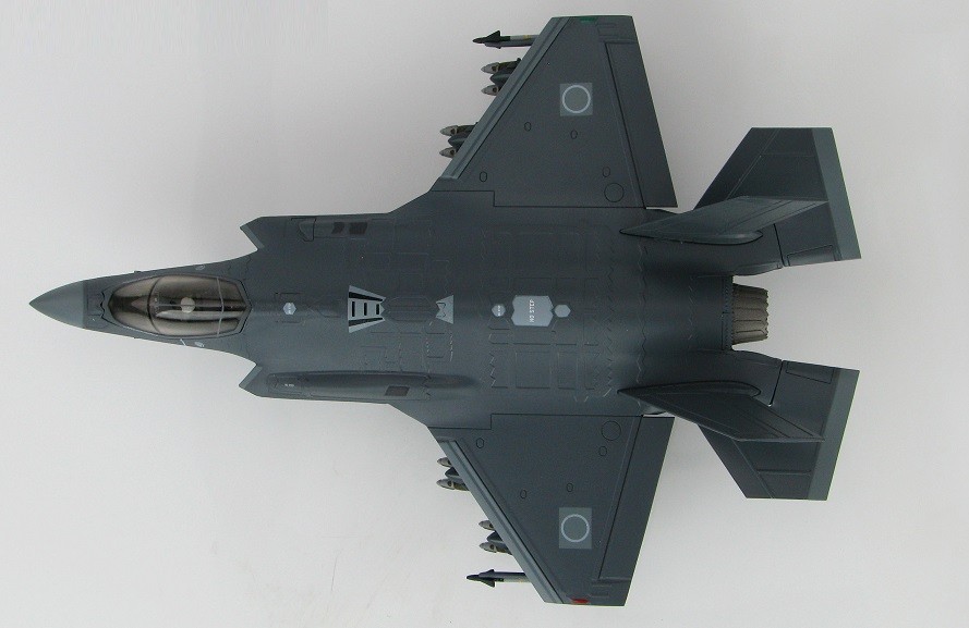 Japan JASDF F-35 Lightning II Aug 2016 die-cast Hobby Master