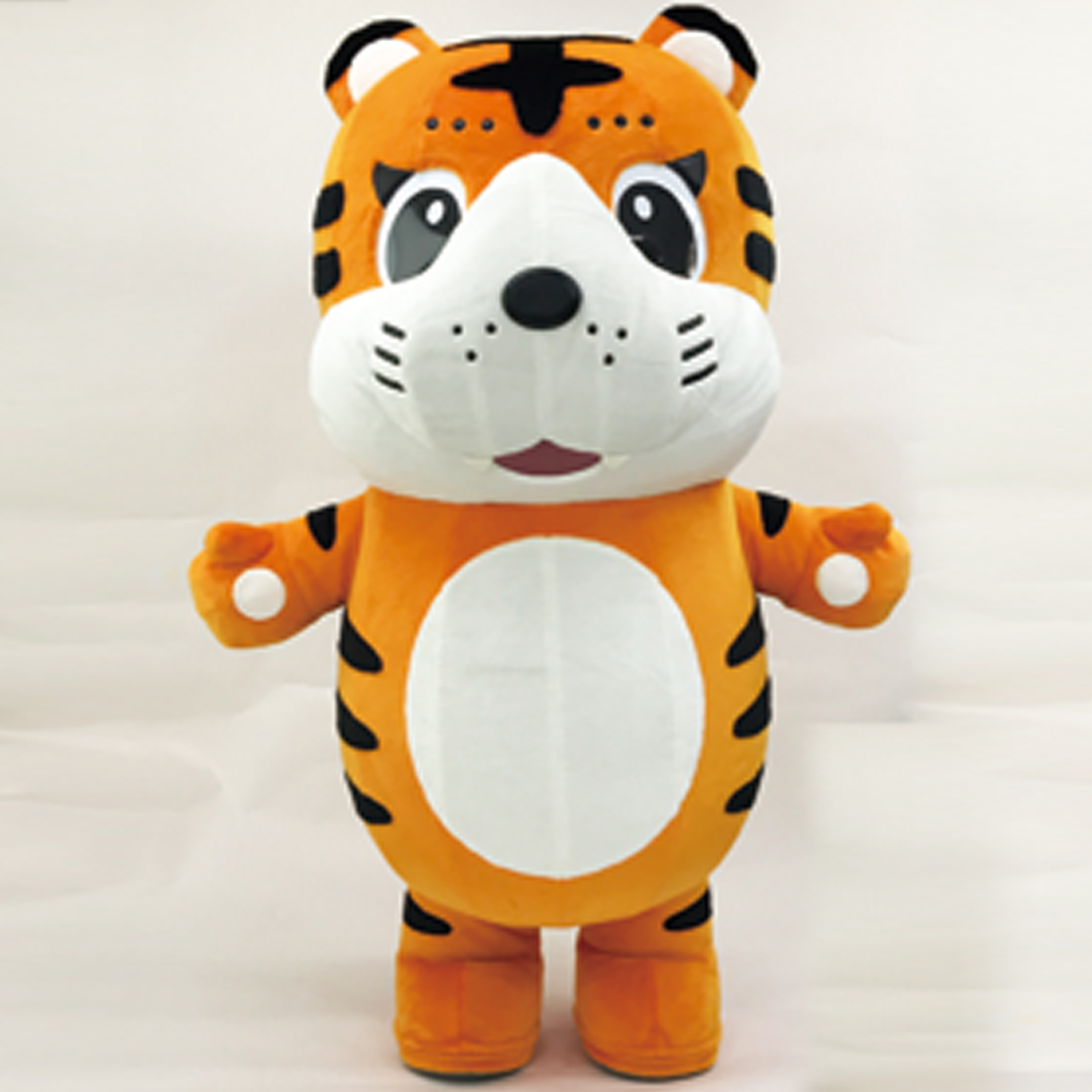 エアー着ぐるみ トラぼる太 | 着ぐるみの製作やレンタル・エアー