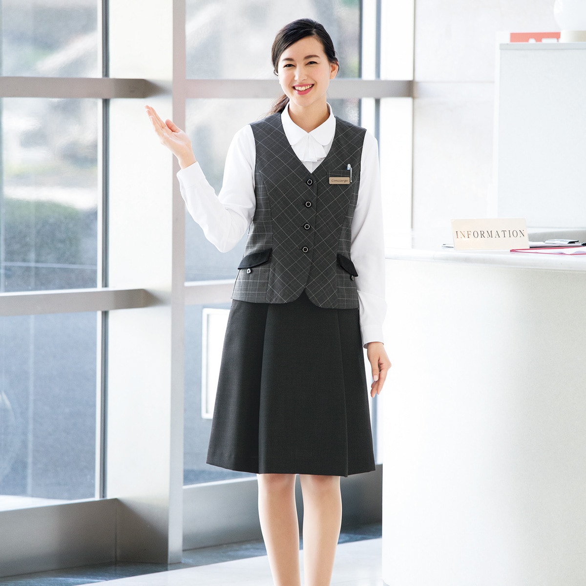 FS45898 脇ゴムソフトプリーツスカート｜医療用白衣・介護ユニフォーム